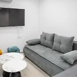 The Cozy Twins خانيا
